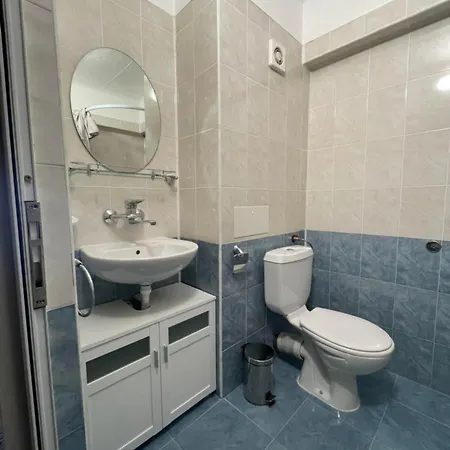 Marina Guest house *