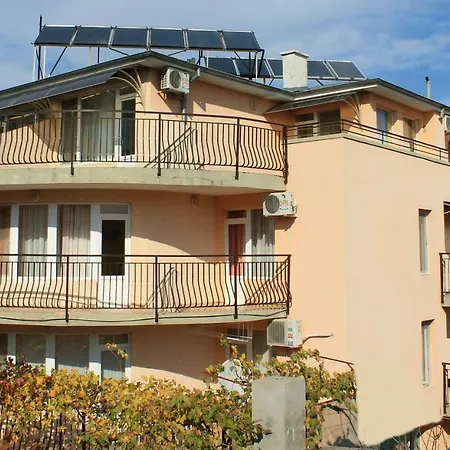 Guest house Marina *